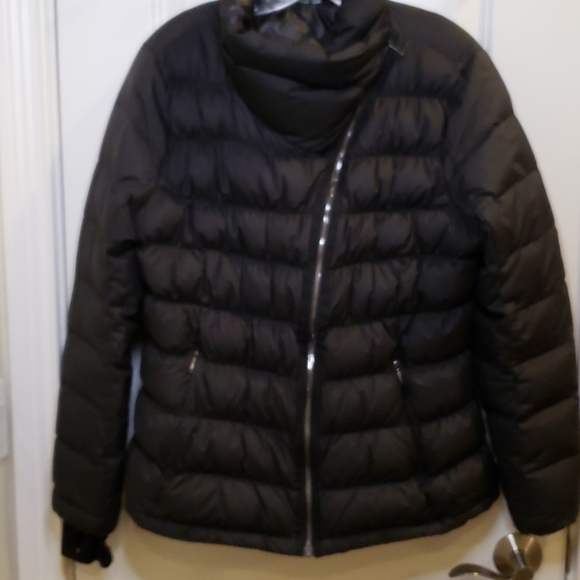 Athleta Downabout Women's Puffer Jacket Black SZ XL - Picture 4 of 10